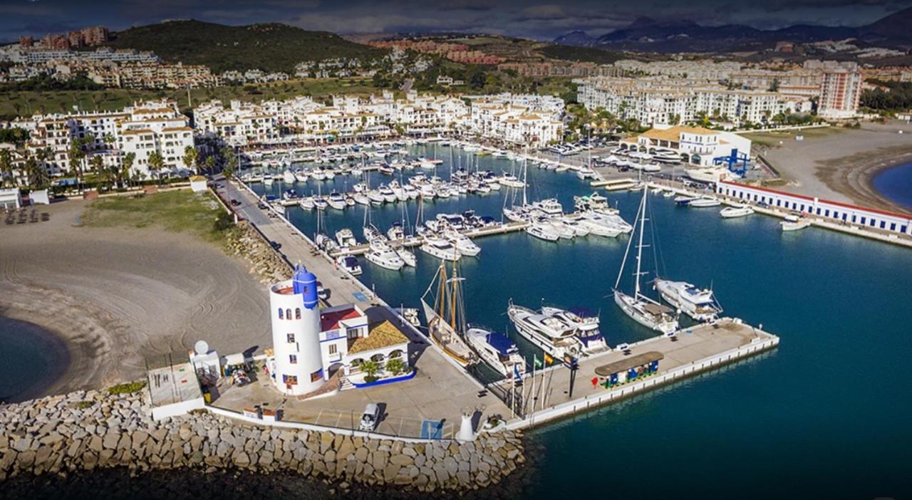 3 Bedrooms With Pool & Parking, Close To Sea And Gibraltar Manilva Bagian luar foto
