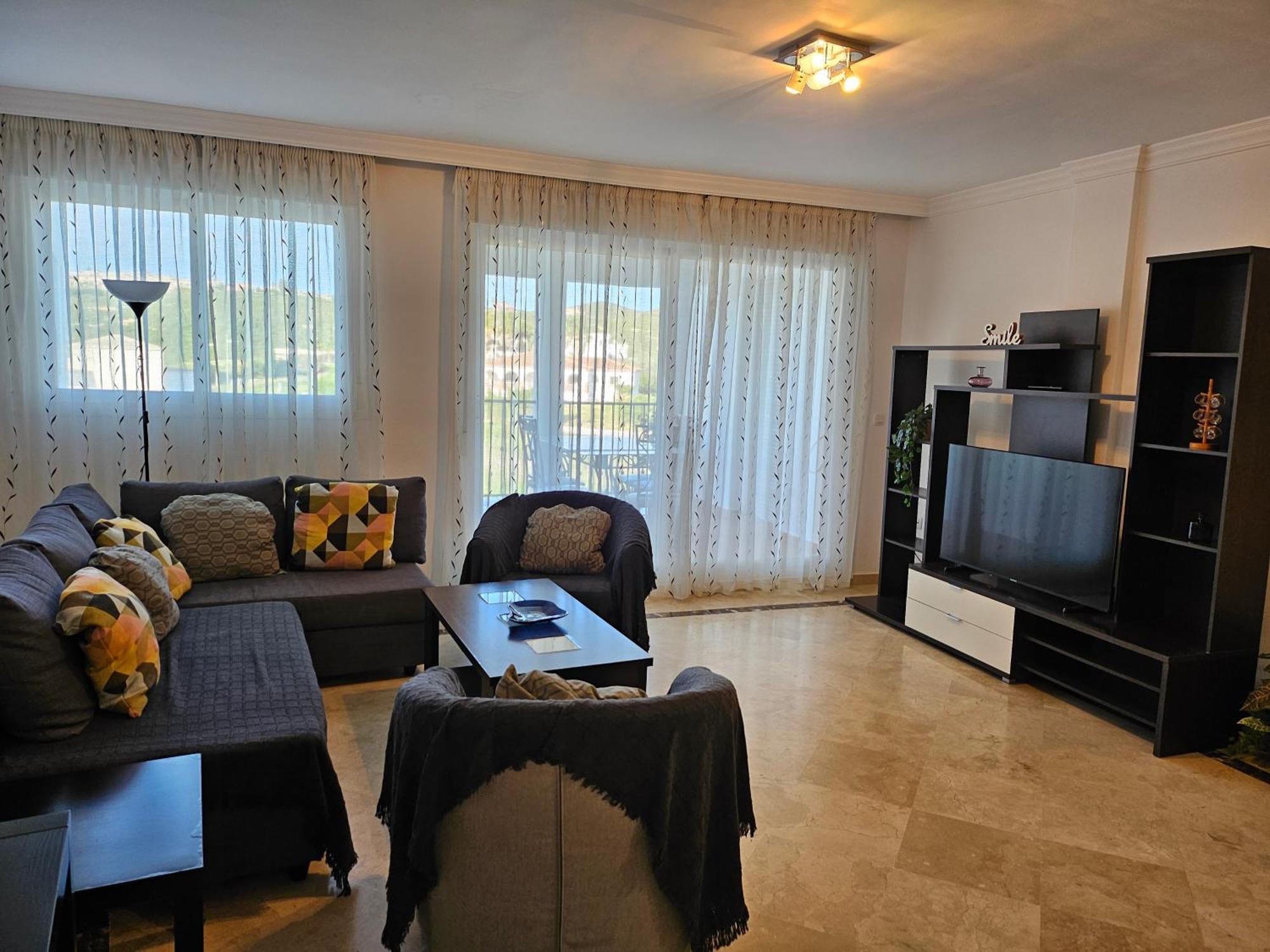 3 Bedrooms With Pool & Parking, Close To Sea And Gibraltar Manilva Bagian luar foto